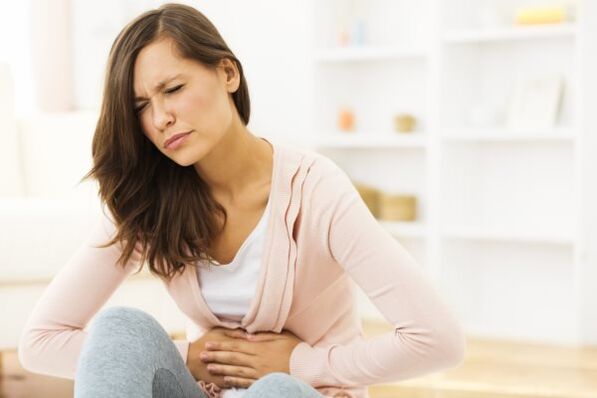 dor abdominal debido a parasitos no corpo